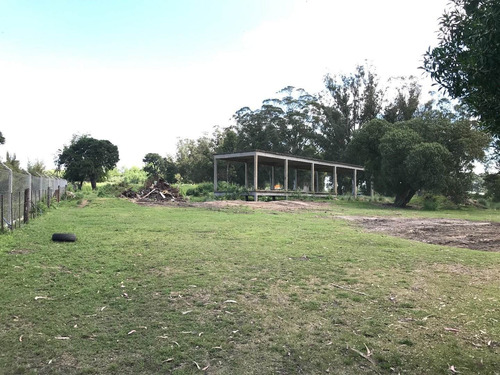Charca/quinta Sobre Ruta 226 Km 21