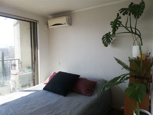Departamento En Venta De 3 Dorm. En Santiago