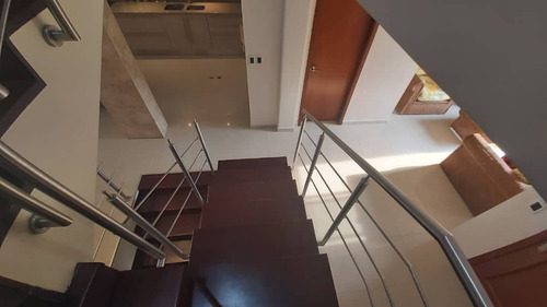 Imagen 12 de 27 de Remax Infinity Vende Townhouse En Conjunto Villa Capri 140530 Frances Mijares 04144990396