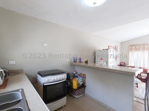 Imagen 5 de 30 de Casa En Venta En Terrazas De La Ensenada, De 180mts De Terreno Para Ampliar M&n