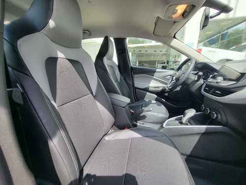 Chevrolet Onix plus 1.0 Lt
