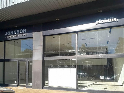 Av. 7 E/ 40 Y 41 Local En Alquiler - La Plata