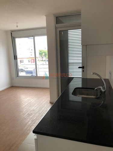 Alquier Apartamento En La Blanqueada 1 Dormitorio - Ref: 648