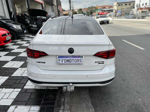 Imagem 7 de 10 de Volkswagen Virtus 2019 1.0 Comfortline 200 Tsi Aut. 4p