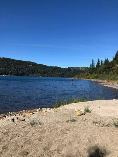 Imagen 10 de 13 de Cabaña Romántica Con Costa De Lago Para 2 Personas
