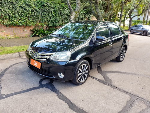 Toyota Etios 1.5 Platinum 4 p