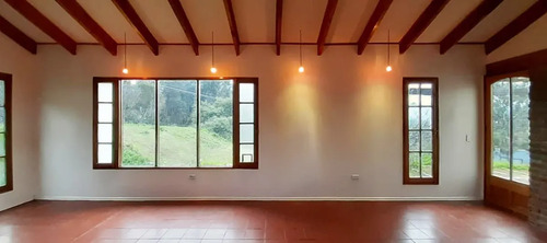 Preciosa Parcela Con Casa Campestre En Condominio