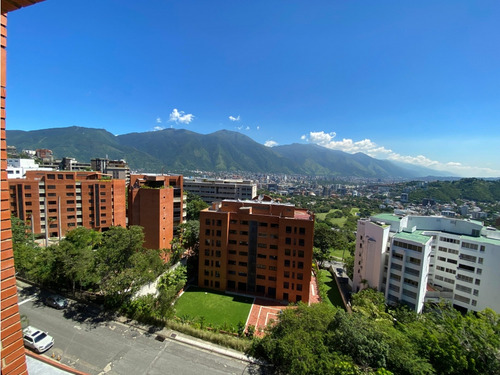 Venta. Apartamento (ph). Valle Arriba. Caracas. (mmv)