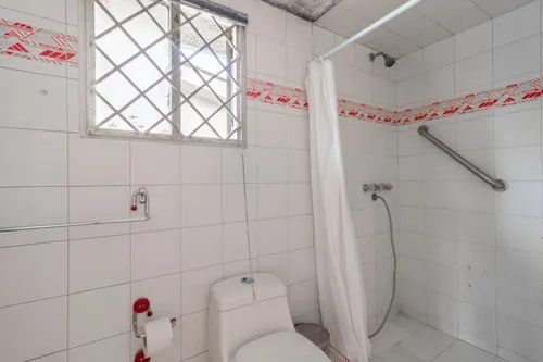 Casa En Arriendo/venta En Monaco. Cod V21554