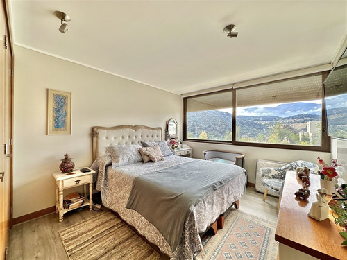 En Condominio: Los Bravos / Craighouse