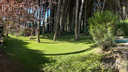 Casa - 5 Ambientes Con Pileta Y Cochera - Costa Atlantica - Carilo - Venta