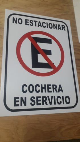 Imagen 1 de 3 de 3 Pzas Letreros No Estacionarse Cochera 25x35cm En Lamina