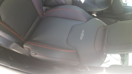 Imagen 7 de 8 de Fiat Toro Ultra My22 At9 4x4 Entrega Inmediata