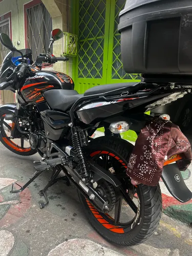 Pulsar 180 Fi