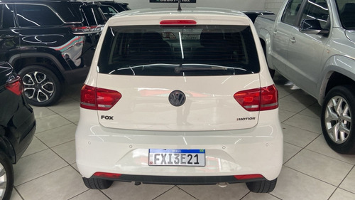 Volkswagen Fox 1.6 MI SELEÇÃO 8V FLEX 4P MANUAL