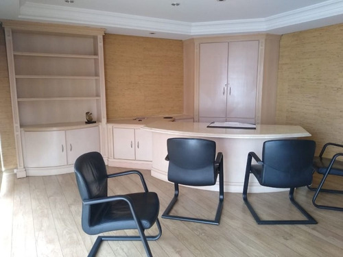 Imagem 10 de 30 de Casa Para Alugar, 571 M² Por R$ 12.000,00/mês - Bom Retiro - Curitiba/pr - Ca0079