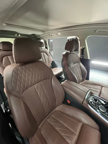 BMW X7 3.0 Xdrive 40i Pure Excelence