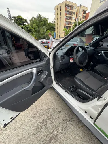 Renault Duster Expression