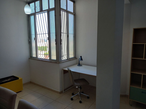 Imagem 3 de 12 de Apto Centro | 2 Quartos | 70 M² | Cond: R$550.00 | 0 Vagas - 2tu0hh