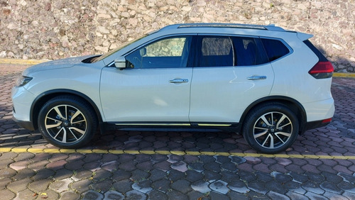 Imagen 6 de 15 de Nissan Xtrail Exclusive 2 Row 2018