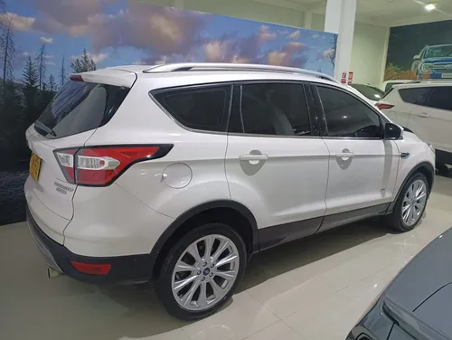 Ford Escape 2.0 Titanium