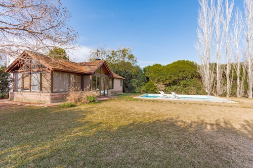 Imagen 30 de 30 de Venta Casa Kentucky Club De Campo Funes - Gazze
