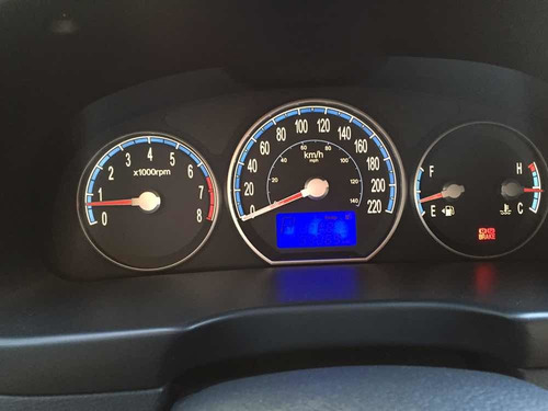Hyundai Santa Fe 2.7 7l Aut. 5p 2010