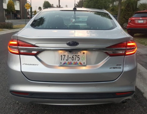 Imagen 5 de 15 de Ford Fusion 2017 2.0 Se Híbrido Cvt