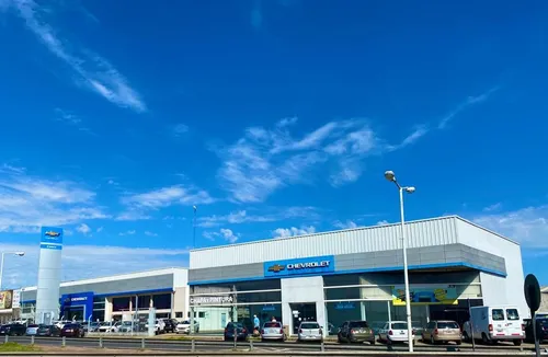 Cámara Trasera Chevrolet Tracker Onix 2020/2024 Original Gm