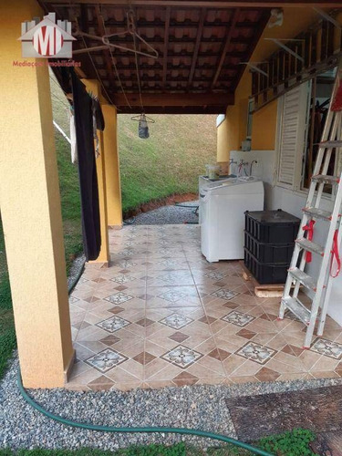 Imagem 18 de 30 de Linda Chácara Com 3 Dormitórios, Cozinha Caipira, Móveis Planejados, Paisagismo, Boa Localização, À Venda, 2000 M² Por R$ 490.000 - Pedra Bela/sp - Ch1054