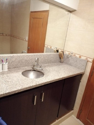 Imagen 8 de 12 de Hermoso Apartamento Moderno En La Av.4 De Mayo