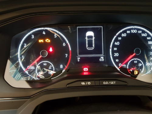 Imagem 9 de 11 de Volkswagen Polo 1.6 2021/2022