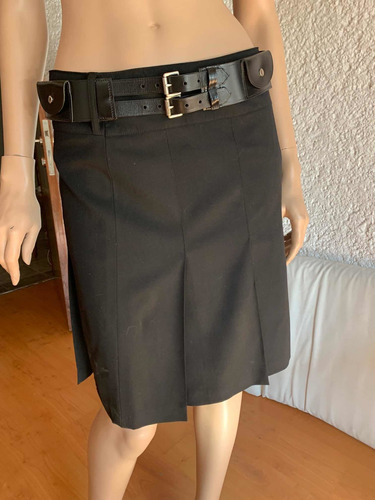 Burberry Original Falda Plisada Con Cinturón Negro 6