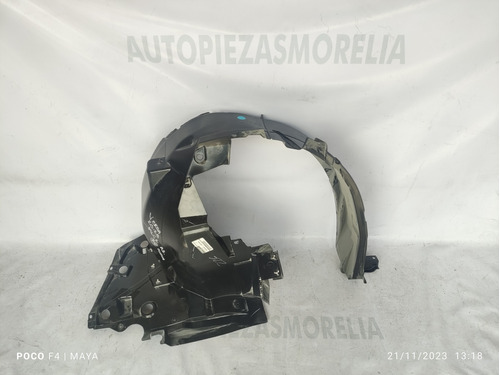 Tolva Salpicadera Nissan Versa 2020 A 2024 Derecha Original 