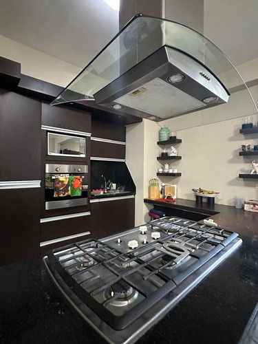 Lm Apartamento En Venta En Las Chimeneas, Res. Mantova (133ms) Piso Bajo Trato Solo Con Clientes Directos