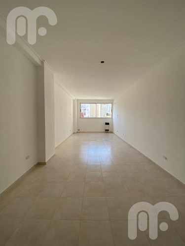 Imagen 6 de 10 de Departamento En Venta - La Plata