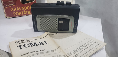 Walkman Sony Comdefeito Na Caixa (Usado)