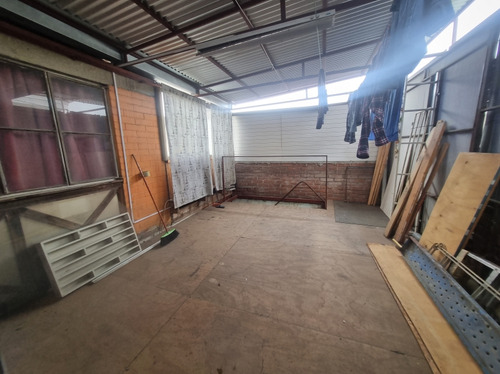 Se Vende Casa 2 Pisos, 2d, 1b/villa Don Cristobal, Maipu