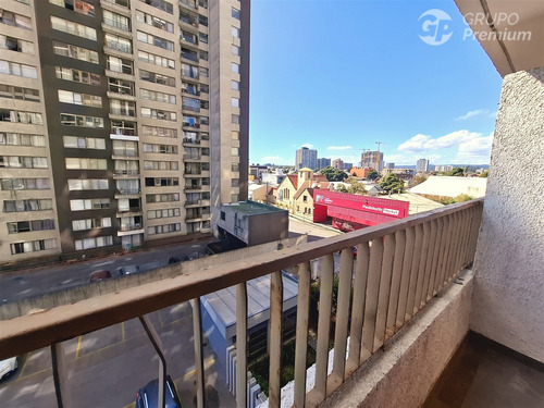 Departamento En Venta De 1 Dorm. En Concepción
