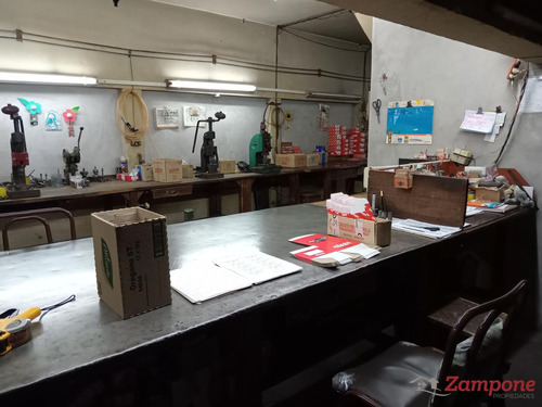 Galpón / Deposito En Venta De 1200 M2