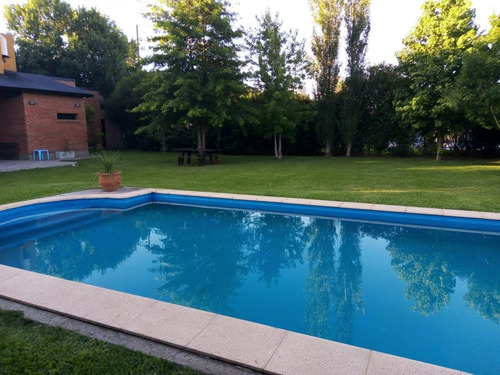 Imagen 3 de 18 de Casa En Alquiler Temporario Funes Town