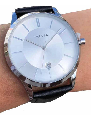 Reloj Tressa Barry Malla Cuero Con Calendario Casa Tagger