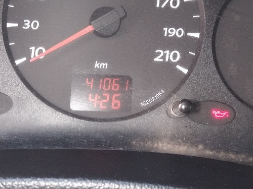 Renault Kangoo 1.6 2 Furgon Confort 5as Lc Cd 2011