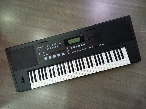 Roland E-x50 Arranger Keyboard 