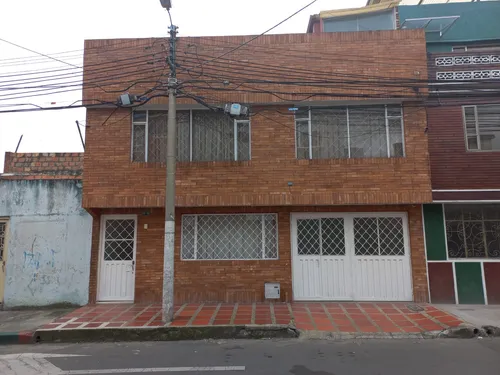Se Vende Casa En Bosque Popular De 180 Mt2 Unifamiliar