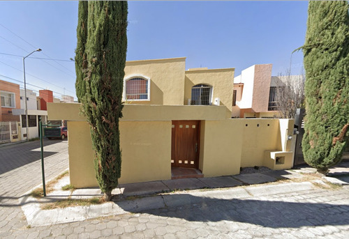 ¡ Increible Casa En Remate, Invierte En Tu Futuro ! Hermosa Casa En Venta - Mauricio Garcés 802, La Joya, 76180 Santiago De Querétaro, Qro.