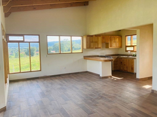 Imagen 6 de 14 de Casa En Renta En Las Joyas, Valle De Bravo