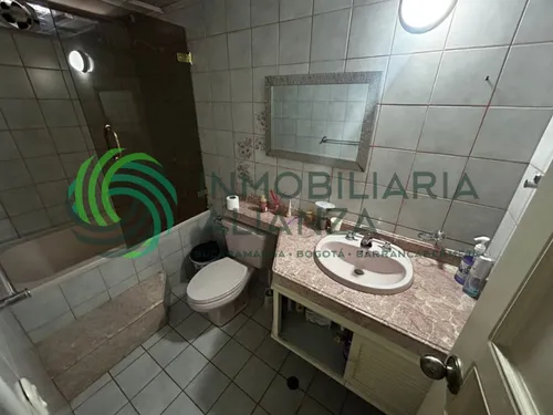 Apartamento En Venta En Cabecera Del Llano. Cod V61724