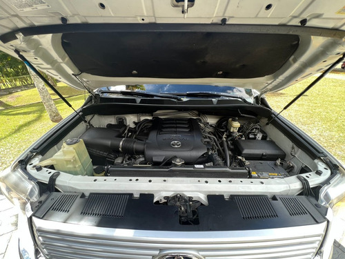 Imagen 11 de 13 de Toyota Tundra Limited