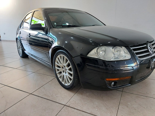 Imagen 11 de 12 de Volkswagen Bora 2011 1.8 Highline T 180cv